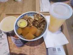 小萝莉牛肉饭-吉野家(上地三街店)