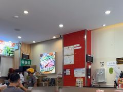 -万煲旺·香港老传承煲仔饭·猪杂汤(客村店)