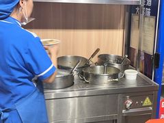 -护国寺小吃店(红莲南路店)