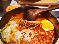 极物金钱肚麻辣线食-火山屋台(新街口店)