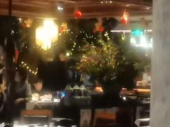 -八府香鸭·啫啫煲(华山路店)