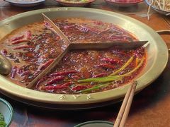 -叁口煮老火锅(东升店)