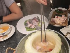 -得意咚瓜·顺德鱼生·冬瓜火锅(深圳首店)