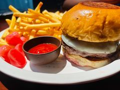 -MAGPIE喜鹊派餐厅(华侨城店)