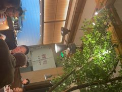 -蜜桃餐厅·伴山(湖滨商业街店)