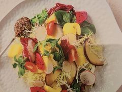 沙拉果蔬大拌菜-北平人家·北京烤鸭(西关环岛店)