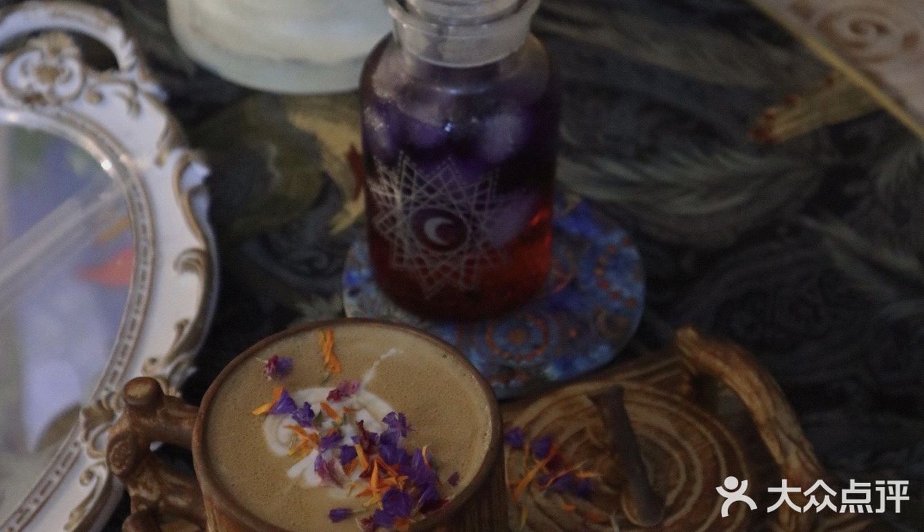 神奇！我在深圳找到了一家女巫魔法咖啡店！