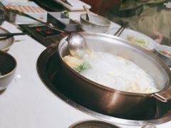 -喃喃椰·糟粕醋·椰子鸡火锅(七堡花园店)