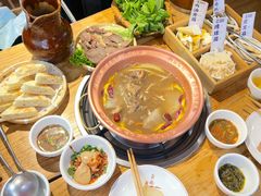 -阿婆情腊排骨火锅·野生菌季(古城旗舰店)