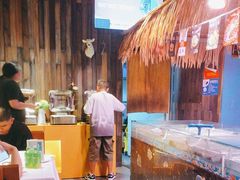 -领鲜活海鲜榴莲自助火锅(东门店)