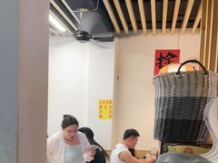 -郑记•不夜城烧烤•龙虾•虾蟹(黄鹤楼店)