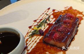 Australian Finger Lime Char Siu King