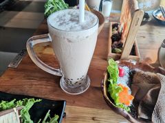 -湊湊火锅·茶憩(杭州湖滨银泰in77店)