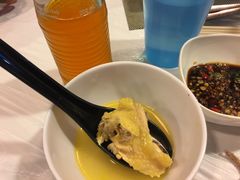 -鲜入围煮花胶鸡海鲜火锅