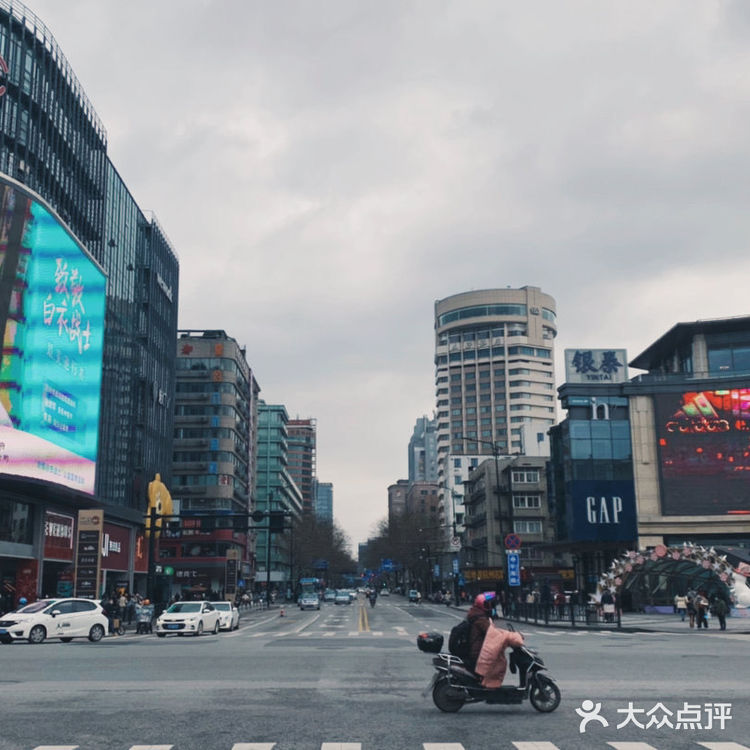 湖滨现在怎么样了？