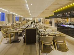 -天津梅江中心皇冠假日酒店