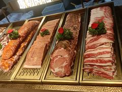 -山焱·炭火自助烤肉(周浦万达店)
