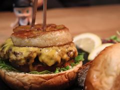 -HIGH FIVE哈福手工汉堡(桂林路店)