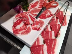 -猪啊牛呀羊啊铜盘烤肉(正大广场店)