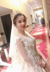 -艾米丽婚纱礼服