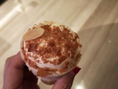 -西安皇冠假日酒店·朱雀咖啡厅