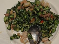 -小渔莊•地道胶东菜(旅游路万象省博物馆店)