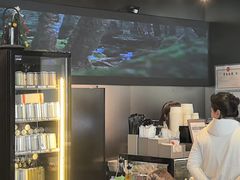 -W COLLECTIVE  DESSERT SHOP
