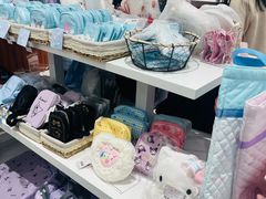 -三丽鸥(北京荟聚店)