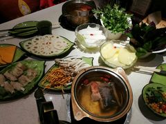 -一叶一世界·素食餐厅(锦华万达店)