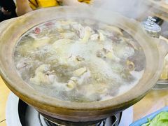 连州脆皮鸡-威邵鸡煲(西华路总店)