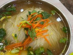 -三姐妹冷面馆(保卫路店)