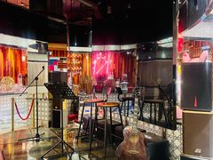-K+全国连锁KTV(绿地缤纷天地店)