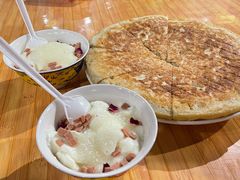 青稞酸奶饼-四姑娘山阿巴郎·藏式花园餐厅