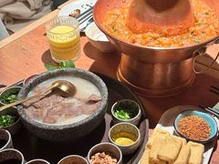 -浩海火燒雲傣家菜(芮欧百货店)