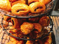 -Dough&Joe团憩(瑞虹天地月亮湾店)