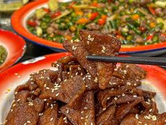 -江湖黑大兔(杨家坪店)