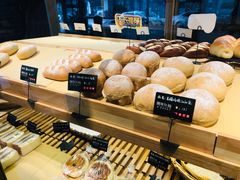 -啊噗吐呦现场烘焙(麦凯乐店)