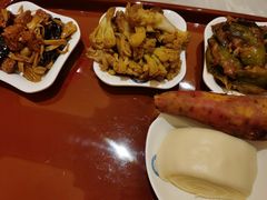 -上海白金汉爵大酒店(大零号湾国际会议中心店)