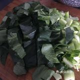 午餐首选好吃美味的青菜面疙瘩