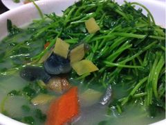 上汤豆苗-凤厨顺德水乡凤味馆(大良锦龙路店)