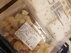 -上海虹口糕团(福州路店)