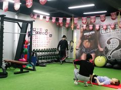 -征成健身连锁私教工作室(九公里店)