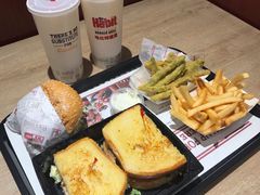 -The Habit Burger Grill 哈比特汉堡(爱琴海店)
