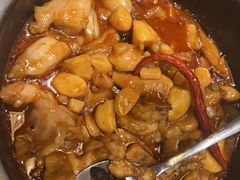 -云海肴·汽锅鸡·云南菜(天山百盛优客店)