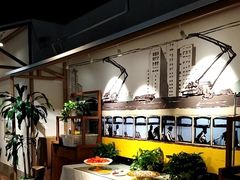 -渝信川菜 · 川味家常菜(财富购物中心店)