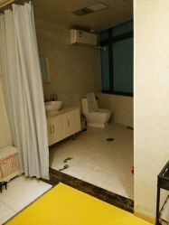 -悦芳庭美肤美体品牌集合店