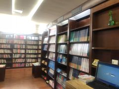 -新华书店(泉城路店)