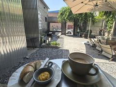 -出走咖啡·面包(宋庄店)