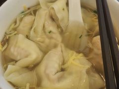 -笑来喜馄饨小笼工坊店(湖滨街店)