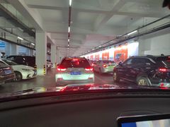 -上海虹桥站-P9停车场